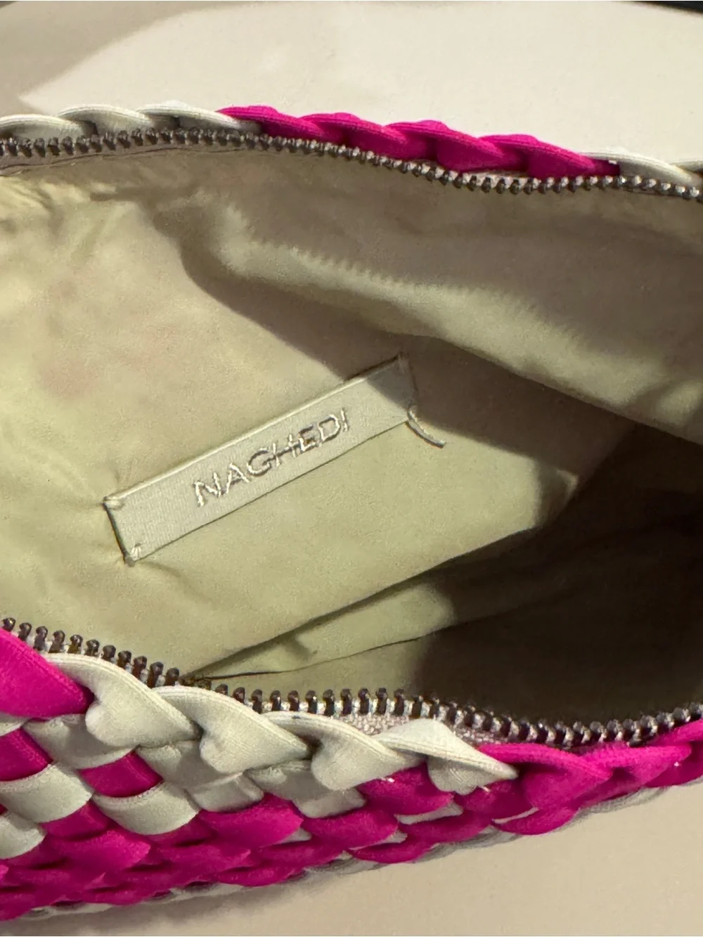 Naghedi St. Barths Hibiscus Large Plaid Tote Handwoven Neoprene Zip Pouch $350.0 - Picture 11 of 13